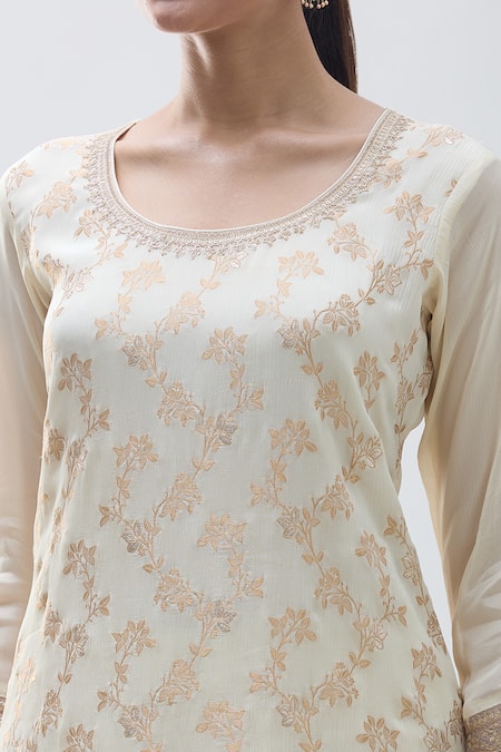 Buy_Samyukta Singhania_Off White Chiffon Embroidery Round Floral Jaal Work Straight Kurta Sharara Set 