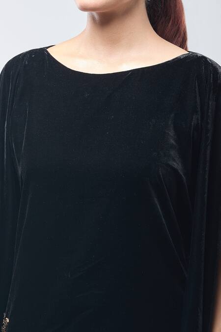 Naintara Bajaj_Blue Double Georgette Sequin, Beads Round Neck Rose Embroidered Kaftan Dress_at_Aza_Fashions