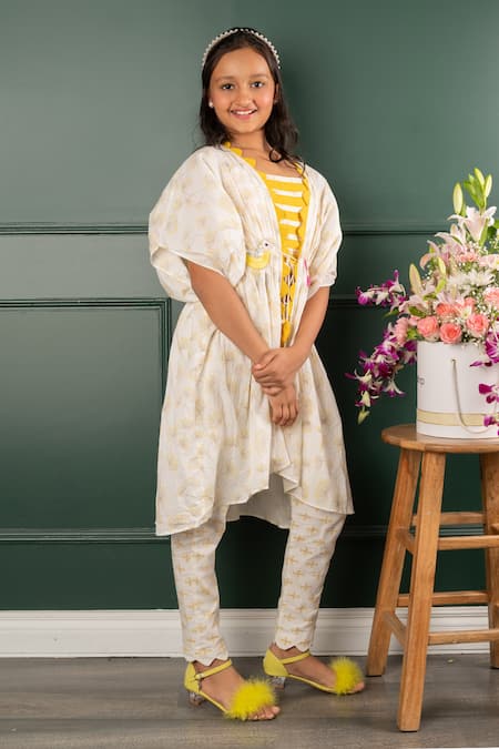 Buy_Kirti Agarwal - Pret N Couture_White Chanderi , Embroidery Bird Motif Kaftan Pant Set _Online_at_Aza_Fashions