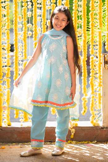 Kirti Agarwal - Pret N Couture Blue Net, Crepe, Linen Embroidery Panelled Kurta Pant Set Online at Aza Fashions Kirti Agarwal - Pret N Couture_Blue Net, Crepe, Linen Embroidery Panelled Kurta Pant Set _Online_at_Aza_Fashions