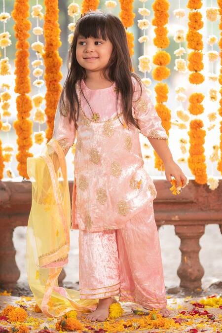 Kirti Agarwal - Pret N Couture_Pink Velvet, Net, Cotton Gota Patti, Sequins Embroidered Kurta Palazzo Set_Online_at_Aza_Fashions