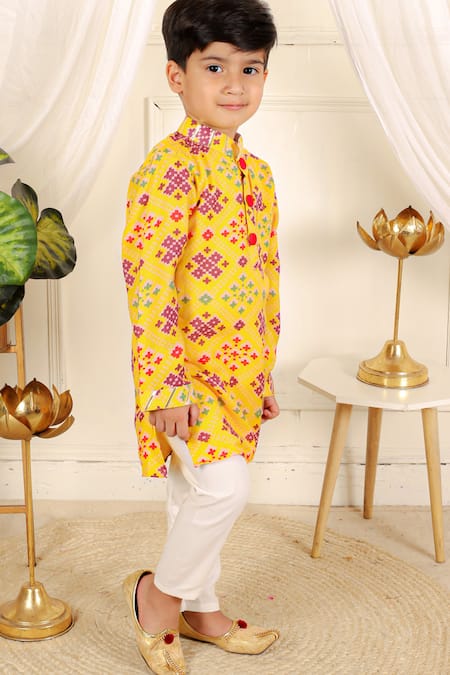 Buy_Kirti Agarwal - Pret N Couture_Yellow Muslin, Cotton Gota Patti, Embroidery Patola Print Kurta And Pyjama Set 