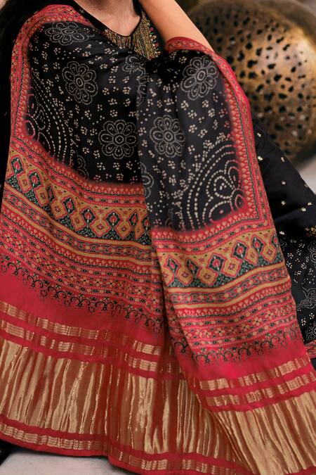 Shop_Label Varsha_Black Viscose, Silk Embroidery Round Neck Floral Kurta Pant Set_Online_at_Aza_Fashions