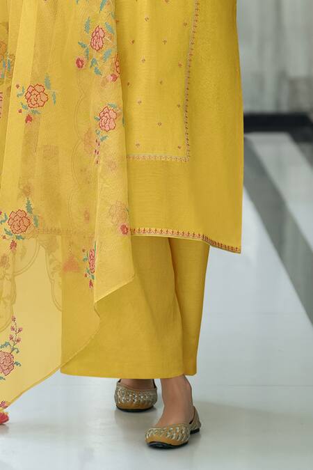 Shop Label Varsha Yellow Viscose Embroidery Round Neck Kurta Set Online at Aza Fashions Shop_Label Varsha_Yellow Viscose Embroidery Round Neck Kurta Set_Online_at_Aza_Fashions