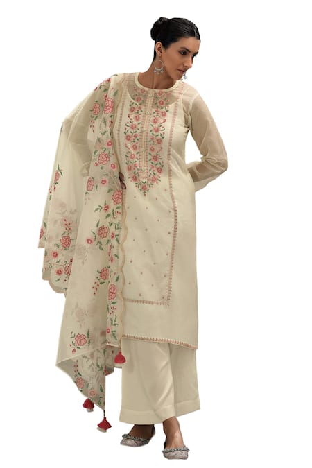 Shop Label Varsha Off White Viscose Embroidery Round Neck Kurta Set Online at Aza Fashions Shop_Label Varsha_Off White Viscose Embroidery Round Neck Kurta Set_Online_at_Aza_Fashions