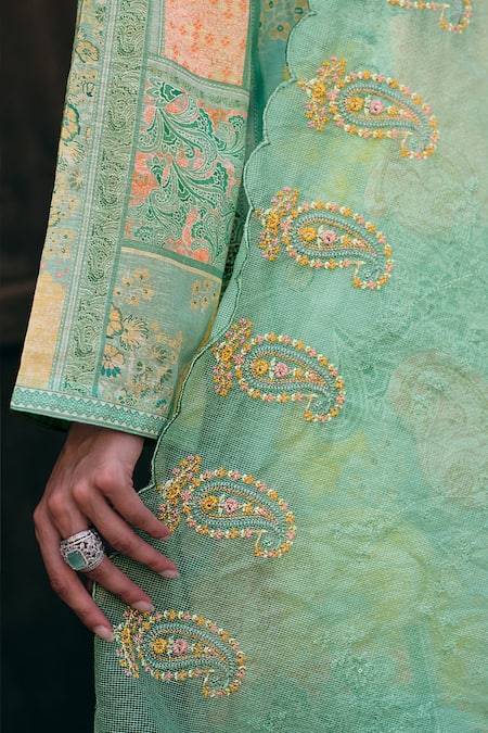 Label Varsha_Green Kurta Cotton Linen Printed Floral Round Pattern Set _Online_at_Aza_Fashions