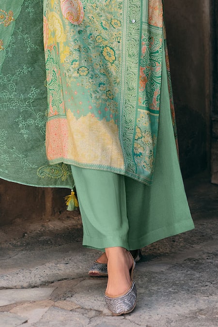 Buy_Label Varsha_Green Kurta Cotton Linen Printed Floral Round Pattern Set _Online_at_Aza_Fashions