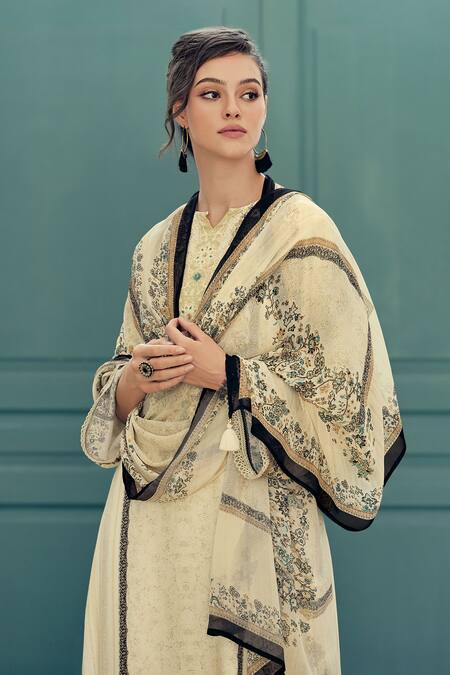 Buy_Label Varsha_Ivory Kurta Modal Satin Printed Floral Notched Set _Online_at_Aza_Fashions