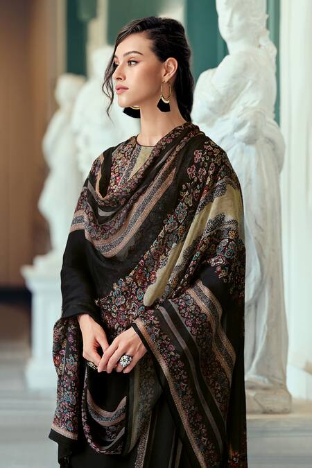 Buy_Label Varsha_Black Kurta Modal Satin Printed Floral Round Pattern Set 