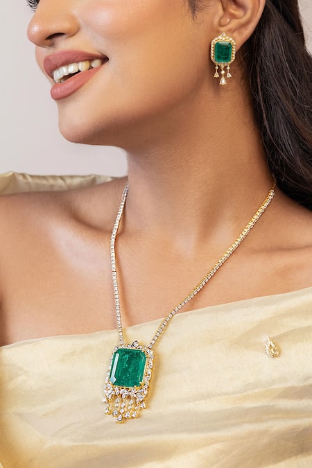 Ruuh Studios_Gold Plated Diamonds, Iris Doublet Moissanite Embellished Pendant Necklace Set _Online_at_Aza_Fashions