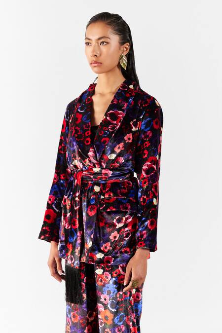 Studio Rigu Black Velvet Peony Print Blazer With Pant Online at Aza Fashions Studio Rigu_Black Velvet Peony Print Blazer With Pant _Online_at_Aza_Fashions