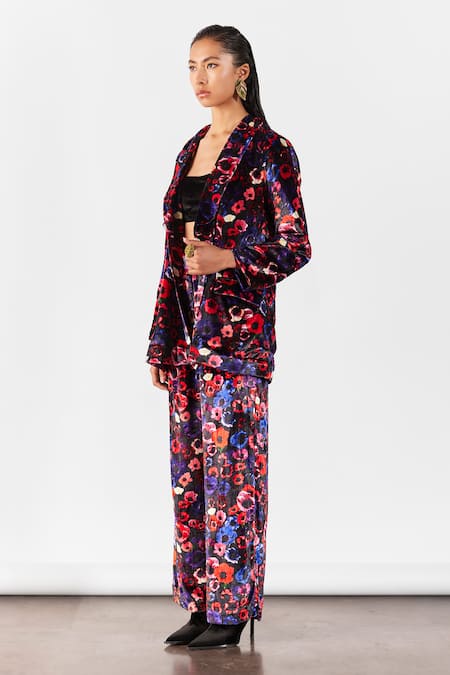 Buy Studio Rigu Black Velvet Peony Print Blazer With Pant Online at Aza Fashions Buy_Studio Rigu_Black Velvet Peony Print Blazer With Pant _Online_at_Aza_Fashions