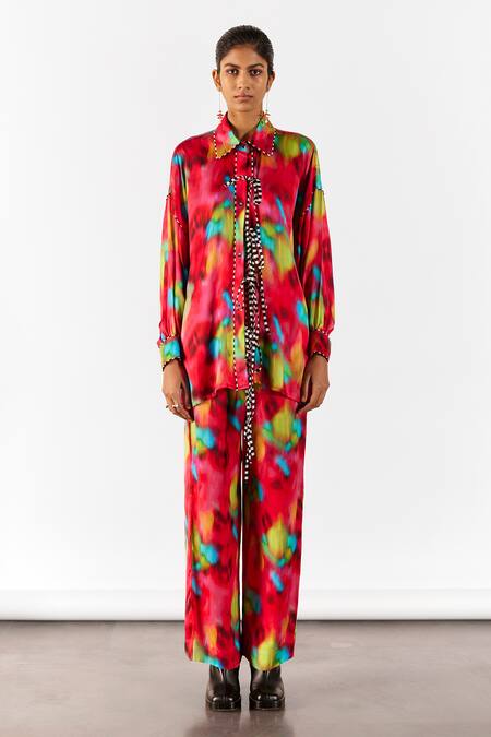 Studio Rigu Multi Color Velvet Collared Poppy Print Knot Shirt With Trouser Online at Aza Fashions Studio Rigu_Multi Color Velvet Collared Poppy Print Knot Shirt With Trouser _Online_at_Aza_Fashions