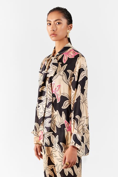 Buy Studio Rigu Black Velvet Sequins Collared Hazel Print Knot Shirt And Trouser Online at Aza Fashions Buy_Studio Rigu_Black Velvet Sequins Collared Hazel Print Knot Shirt And Trouser _Online_at_Aza_Fashions