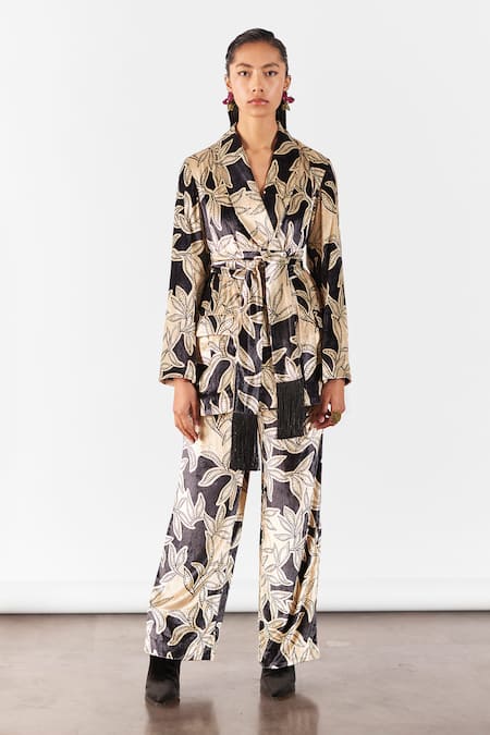 Studio Rigu Velvet Hazel Print Blazer With Pant 