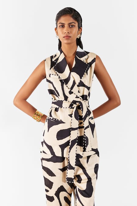 Studio Rigu Black Viscose, Velvet Vegan Silk Chestnut Print Blazer And Pant Set Online at Aza Fashions Studio Rigu_Black Viscose, Velvet Vegan Silk Chestnut Print Blazer And Pant Set _Online_at_Aza_Fashions