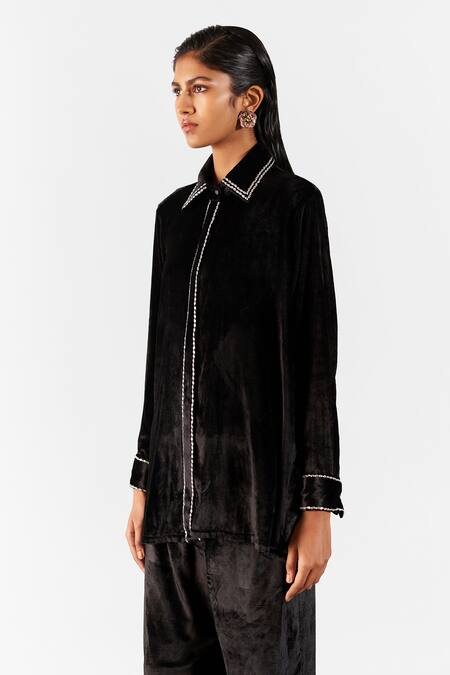 Studio Rigu Black Velvet Stones Collared Miller Shirt With Pant Online at Aza Fashions Studio Rigu_Black Velvet Stones Collared Miller Shirt With Pant _Online_at_Aza_Fashions
