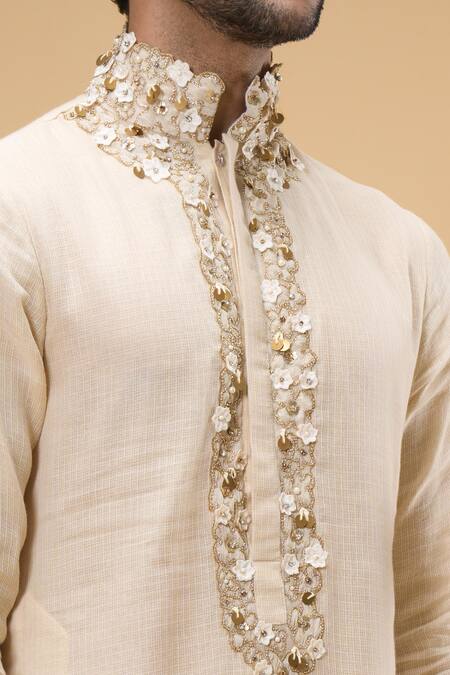 Taavare Off White Kota Doria Sequins, Beads Floral Applique Placement Kurta With Pant Online at Aza Fashions Taavare_Off White Kota Doria Sequins, Beads Floral Applique Placement Kurta With Pant_Online_at_Aza_Fashions