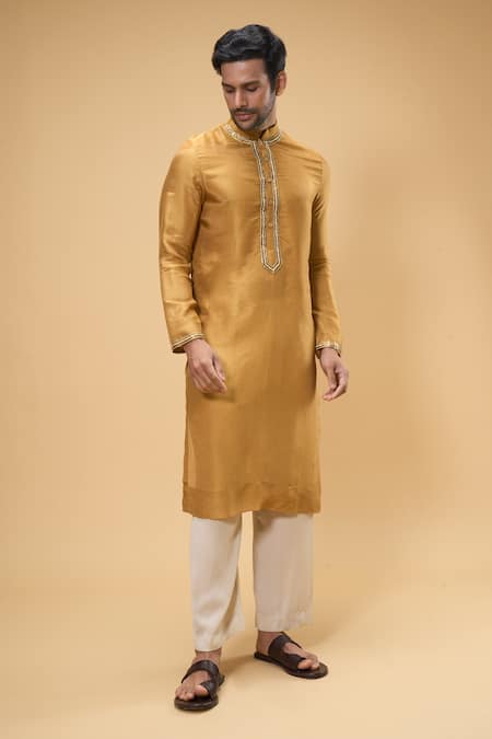 Shop_Taavare_Gold Tissue, Organza Sequins Placed Embellished Kurta With Pant_at_Aza_Fashions