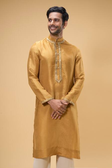 Shop_Taavare_Gold Tissue, Organza Sequins Placed Embellished Kurta With Pant_Online_at_Aza_Fashions