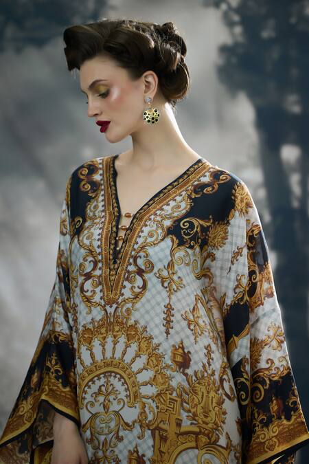 Buy_Rajdeep Ranawat_Black Silk Beads V-neck Gufrina Royal Garden Print Kaftan 