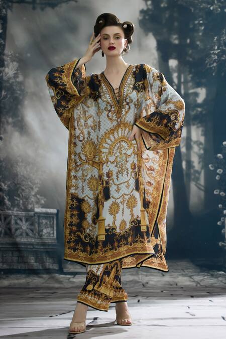 Shop_Rajdeep Ranawat_Black Silk Beads V-neck Gufrina Royal Garden Print Kaftan 