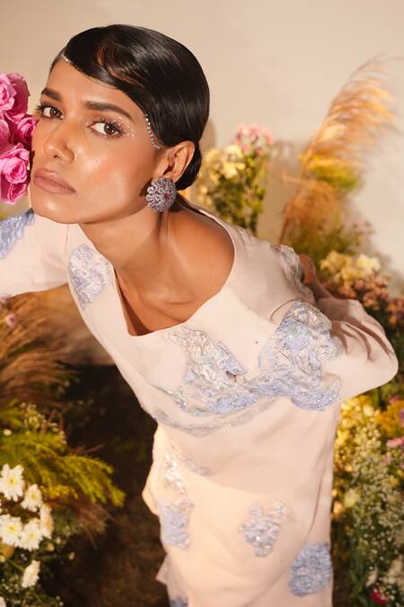 Midushi Bajoria Purple Applique, Embroidery Round Flora Swarovski Embellished Kurta With Pant at Aza Fashions Midushi Bajoria_Purple Applique, Embroidery Round Flora Swarovski Embellished Kurta With Pant _at_Aza_Fashions