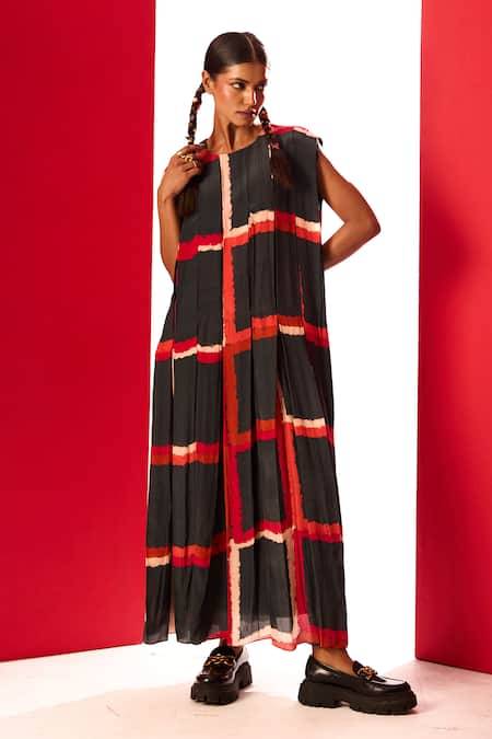 LABEL SHRISTI CHETANI Red Crepe Printed Linear Round Neck A-line Dress