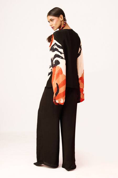 Buy_Label Shristi Chetani_Red Crepe Embroidery Collared Lapel Shirt With Pant