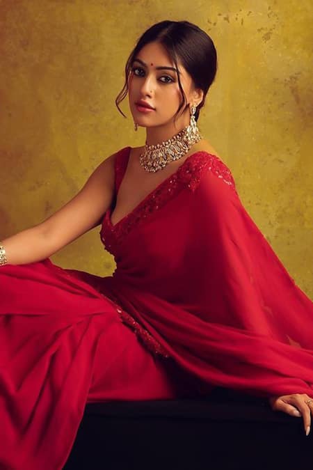 Premya By Manishii_Red Georgette, Tulle Paisley Border Embroidered Saree With Corset Blouse _Online_at_Aza_Fashions