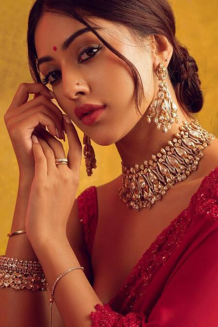 Premya By Manishii_Red Georgette, Tulle Paisley Border Embroidered Saree With Corset Blouse _at_Aza_Fashions