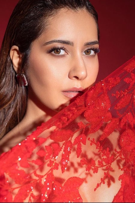 Buy_Premya By Manishii_Red Tulle Sequins, Beads Floral Hand Embroidered Saree With Corset Blouse 