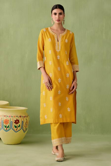 Shop Sureena Chowdhri Yellow Organza, Silk, Chanderi Sequins, Pearls, Breeze Work Kurta Set at Aza Fashions Shop_Sureena Chowdhri_Yellow Organza, Silk, Chanderi Sequins, Pearls, Breeze Work Kurta Set_at_Aza_Fashions