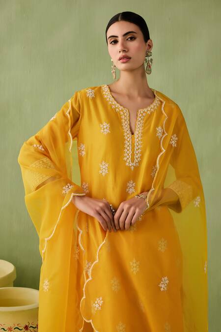 Sureena Chowdhri Yellow Organza, Silk, Chanderi Sequins, Pearls, Breeze Work Kurta Set at Aza Fashions Sureena Chowdhri_Yellow Organza, Silk, Chanderi Sequins, Pearls, Breeze Work Kurta Set_at_Aza_Fashions