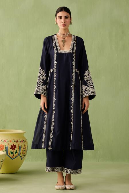 Shop Sureena Chowdhri Blue Silk, Organza, Chanderi Pearls, Sequins, Beads, Mirage Work Kurta Set at Aza Fashions Shop_Sureena Chowdhri_Blue Silk, Organza, Chanderi Pearls, Sequins, Beads, Mirage Work Kurta Set_at_Aza_Fashions