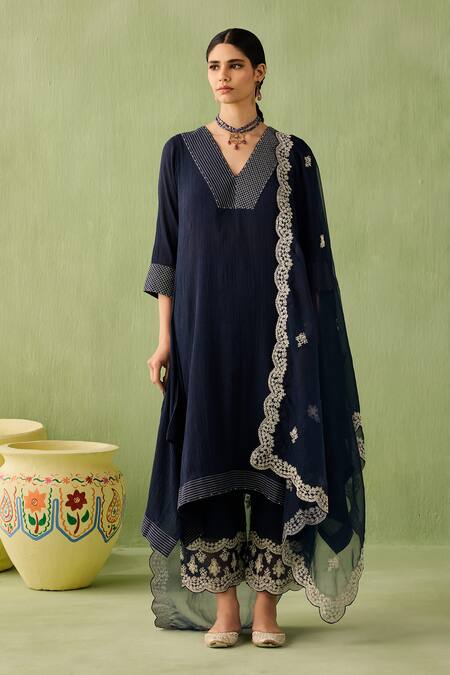 Sureena Chowdhri Blue Organza, Cotton Beads, Embroidery V-neck Waterfall Hemline Kurta Set Online at Aza Fashions Sureena Chowdhri_Blue Organza, Cotton Beads, Embroidery V-neck Waterfall Hemline Kurta Set_Online_at_Aza_Fashions