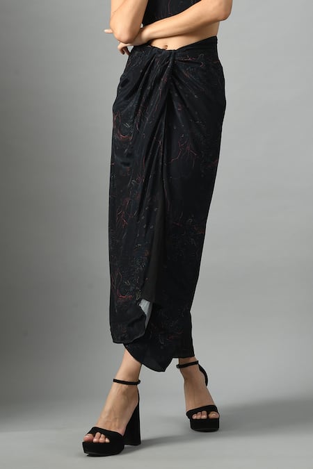 Buy_Fishcanfly_Black Crepe Printed Abstract Alice In Wondersea Pattern Draped Skirt _Online_at_Aza_Fashions