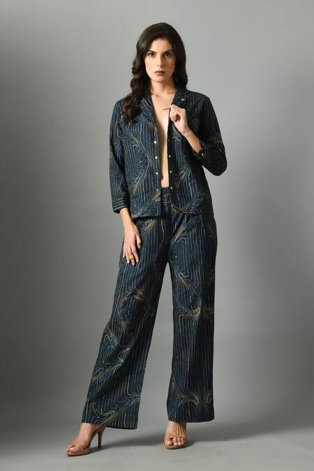 Fishcanfly_Blue Crepe Printed Wave Collar Wondersea Shirt _at_Aza_Fashions