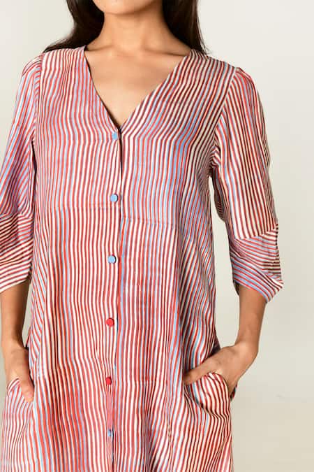 Shop_Rias Jaipur_Multi Color Cotton V-neck Plosky Cloud Print Dress _Online_at_Aza_Fashions