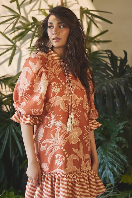 Buy Sonam Parmar Jhawar Orange Linen Printed Paradise Tie-up Neck Irene Dress Online at Aza Fashions Buy_Sonam Parmar Jhawar_Orange Linen Printed Paradise Tie-up Neck Irene Dress _Online_at_Aza_Fashions