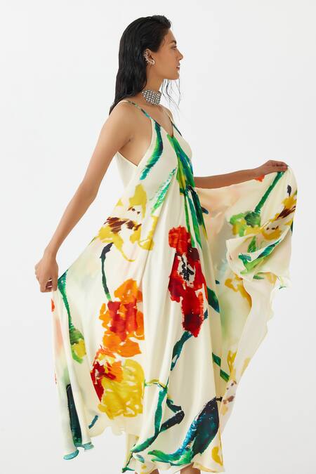 Buy Studio Rigu Multi Color Velvet V-neck Monet Print Strappy Dress Buy_Studio Rigu_Multi Color Velvet V-neck Monet Print Strappy Dress