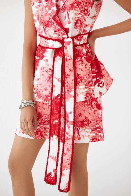 Shop Studio Rigu Red Cotton Fringe Floral Chintz Print Blazer And Shorts Set Online at Aza Fashions Shop_Studio Rigu_Red Cotton Fringe Floral Chintz Print Blazer And Shorts Set _Online_at_Aza_Fashions