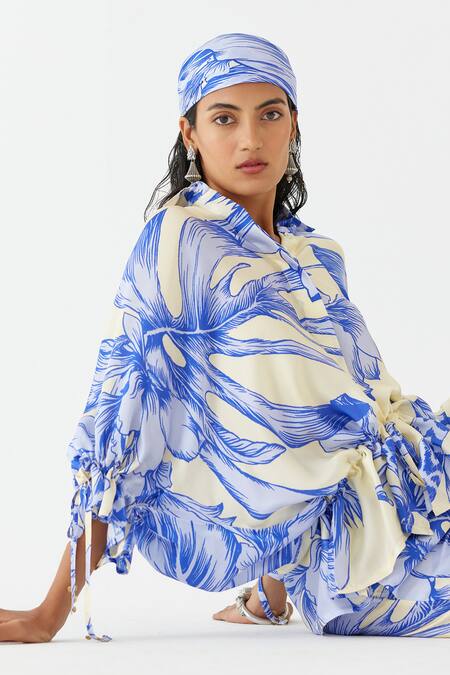 Shop Studio Rigu Blue Velvet Collared Contrast Aphrodite Print Shirt With Trouser Online at Aza Fashions Shop_Studio Rigu_Blue Velvet Collared Contrast Aphrodite Print Shirt With Trouser _Online_at_Aza_Fashions