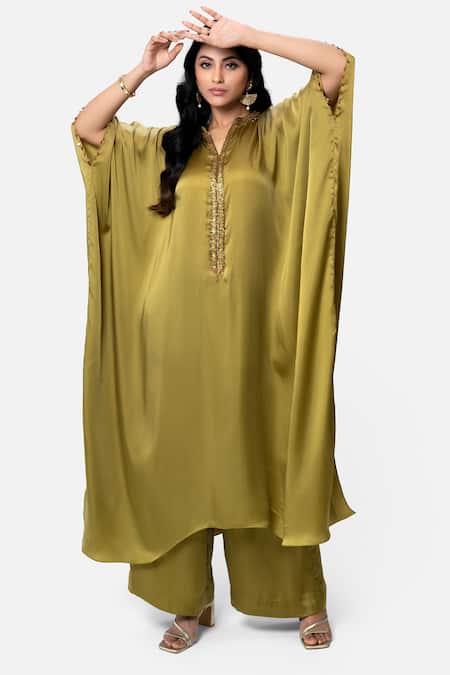 Kelaayah Green Imported Satin Placement Hand Embroidery Nalki Kaftan With Culottes 