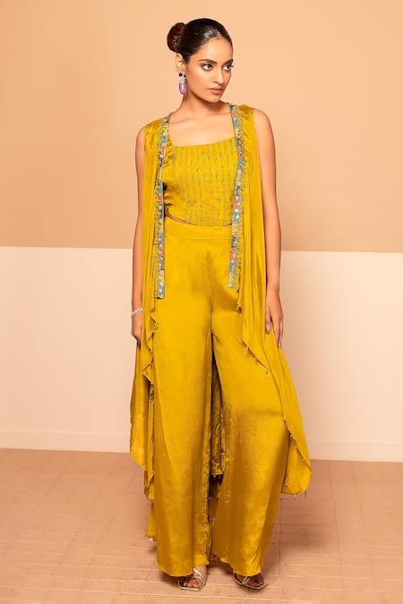 Kelaayah Yellow Chinon Embroidery Sequin Square Neck Nalki Bead Wave Cape Palazzo Set 