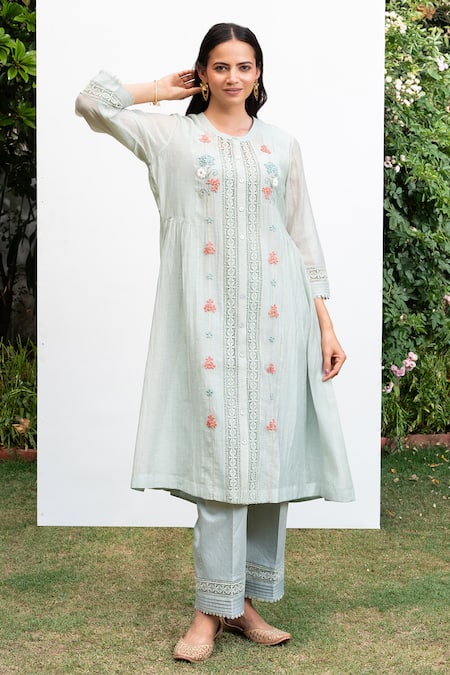 OMI Green Chanderi, Cotton Satin Lace, Embroidery Floral Thread Work Kurta Pant Set 