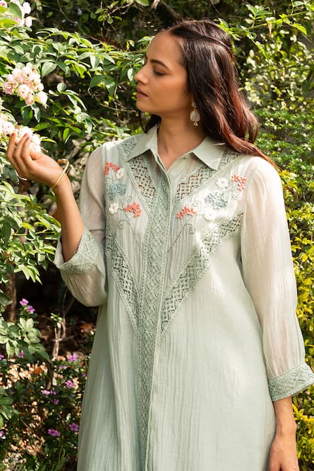 Buy OMI Green Chanderi, Cotton Satin Lace, Embroidery Floral Work Kurta Pant Set Buy_OMI_Green Chanderi, Cotton Satin Lace, Embroidery Floral Work Kurta Pant Set