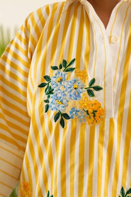 Shop_Urban Life_Yellow Cotton Poplin Machine Embroidery Floral Collar Shirt 