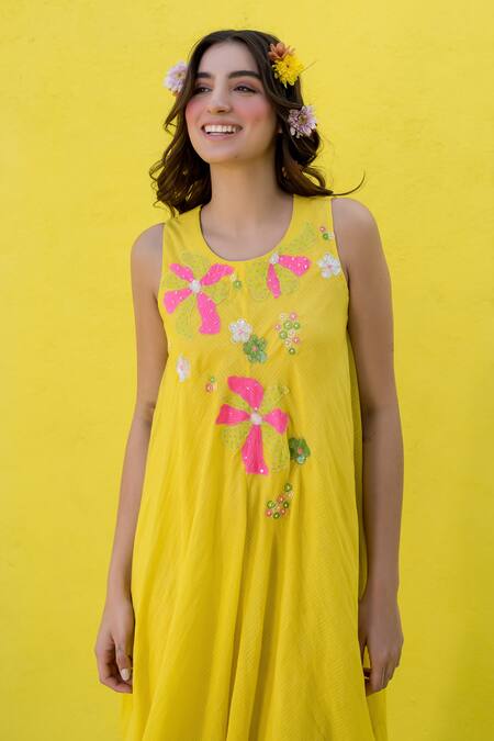 Shop_Nimbu Mirchi_Yellow Cotton, Kota Doria Sequins Round Florence Patch Embroidered Midi Dress _Online_at_Aza_Fashions
