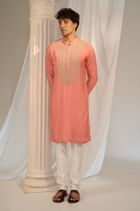 Shop Soniya G X AZA Pink Handloom Cotton Embroidery Floral Kurta Pant Set Shop_Soniya G X AZA_Pink Handloom Cotton Embroidery Floral Kurta Pant Set